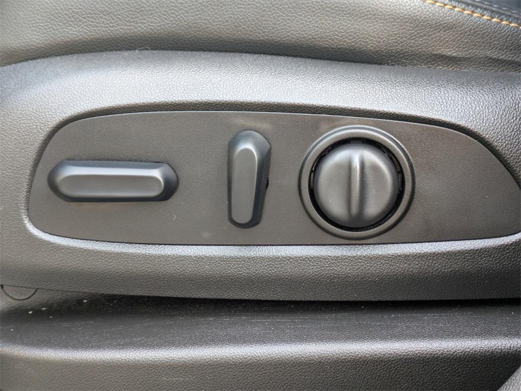 used 2018 Chevrolet Equinox car, priced at $17,534