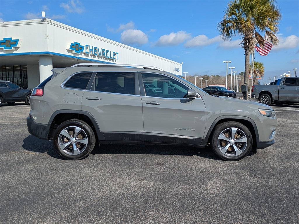 used 2019 Jeep Cherokee car, priced at $14,597