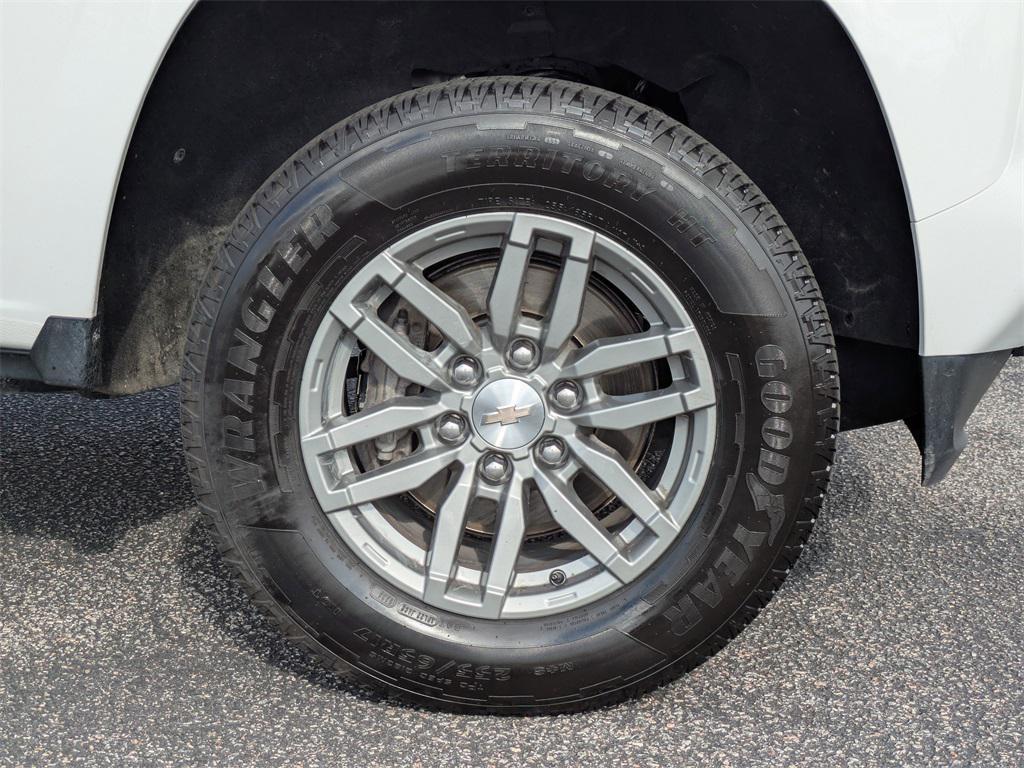 used 2024 Chevrolet Colorado car, priced at $29,597