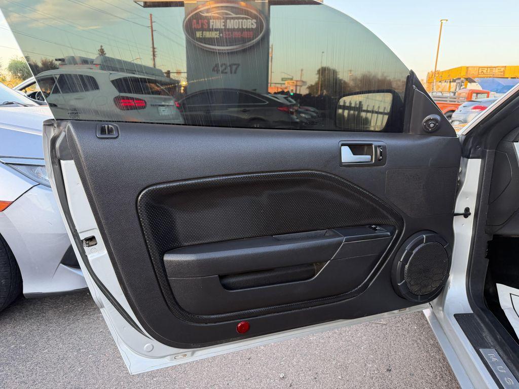 used 2006 Ford Mustang car, priced at $11,995