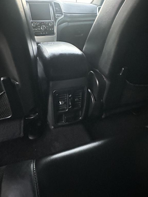 used 2015 Jeep Grand Cherokee car, priced at $11,995