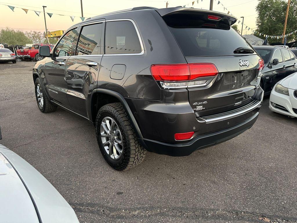 used 2015 Jeep Grand Cherokee car, priced at $12,995