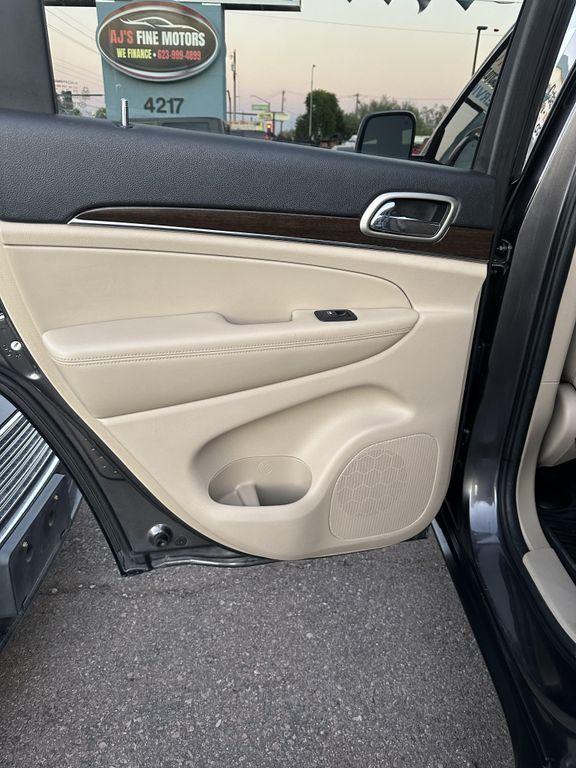used 2015 Jeep Grand Cherokee car, priced at $12,995