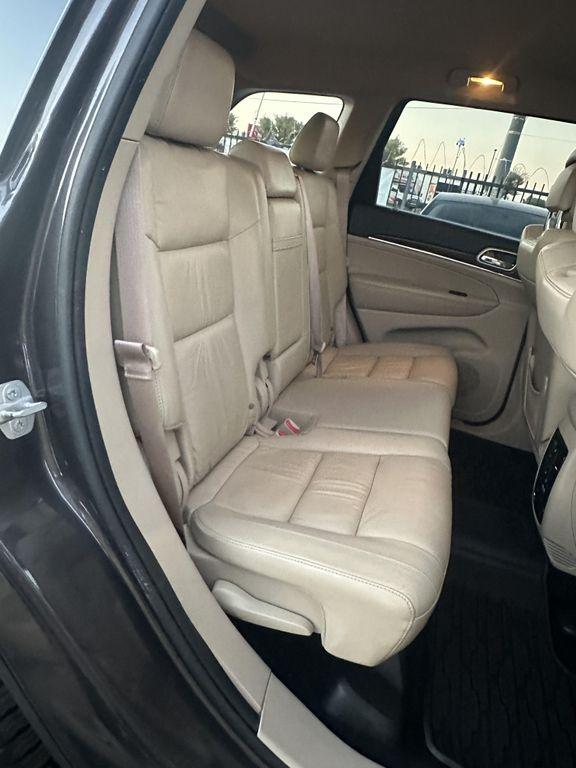 used 2015 Jeep Grand Cherokee car, priced at $12,995