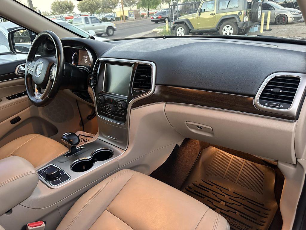 used 2015 Jeep Grand Cherokee car, priced at $12,995