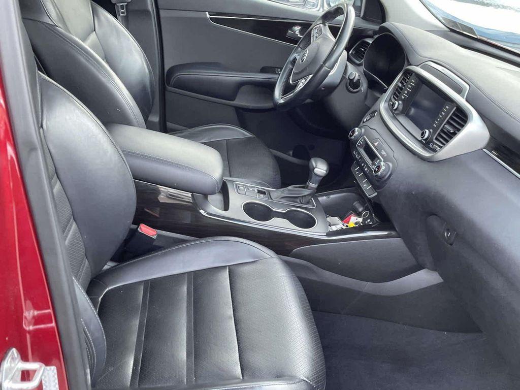 used 2020 Kia Sorento car, priced at $14,998