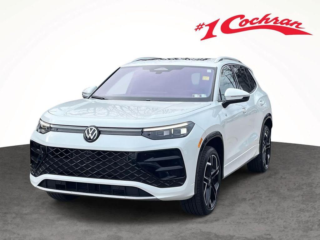 used 2026 Volkswagen Tiguan car, priced at $40,998