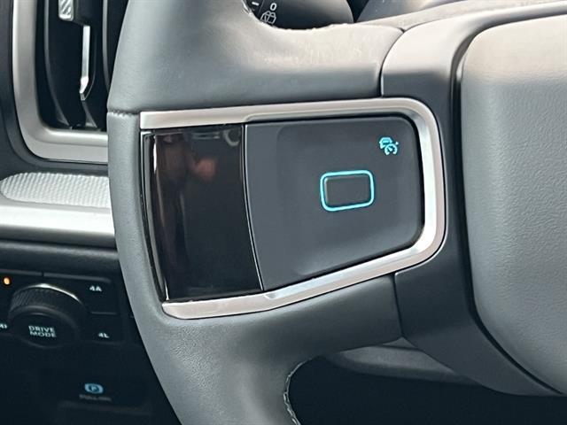 used 2025 Ford Expedition car, priced at $63,976