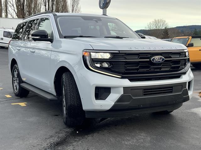 used 2025 Ford Expedition car, priced at $63,976