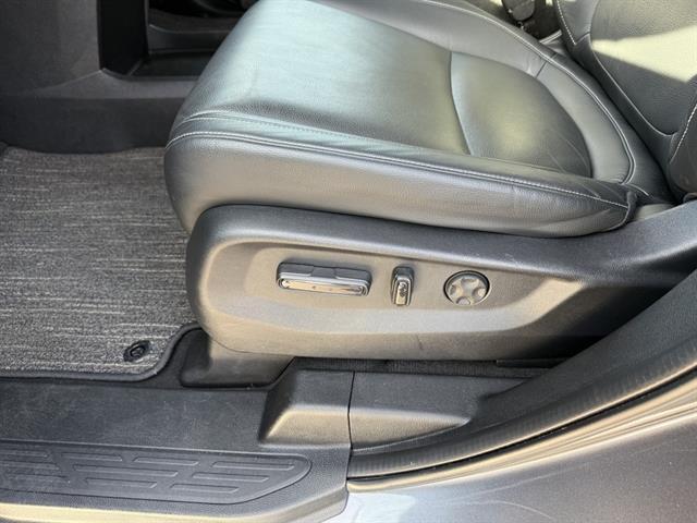 used 2024 Honda Odyssey car, priced at $33,960