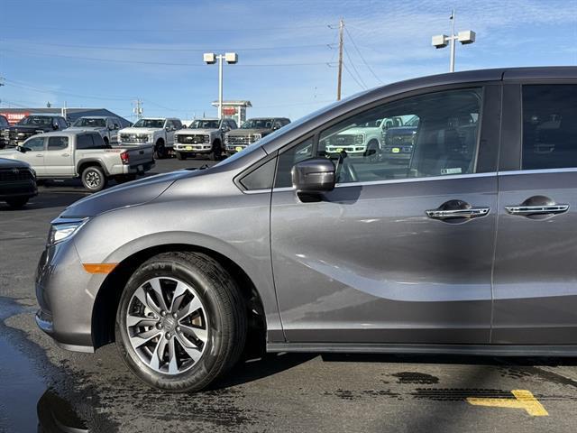 used 2024 Honda Odyssey car, priced at $33,960