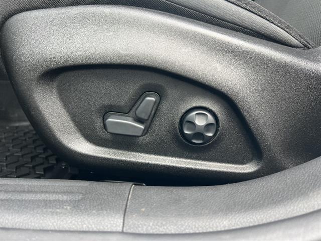 used 2018 Jeep Renegade car, priced at $17,795