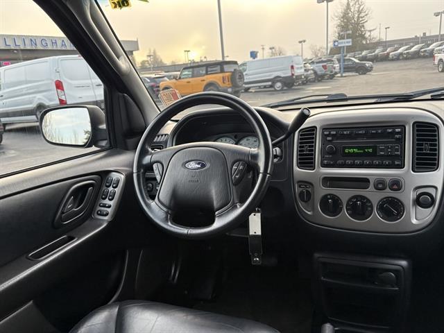 used 2004 Ford Escape car, priced at $4,995