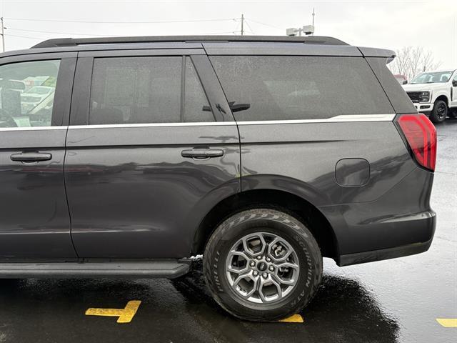 used 2025 Ford Expedition car, priced at $60,991