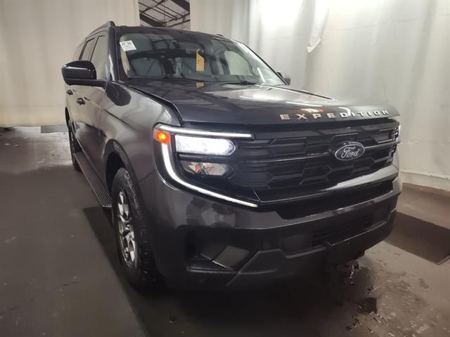 used 2025 Ford Expedition car, priced at $63,556