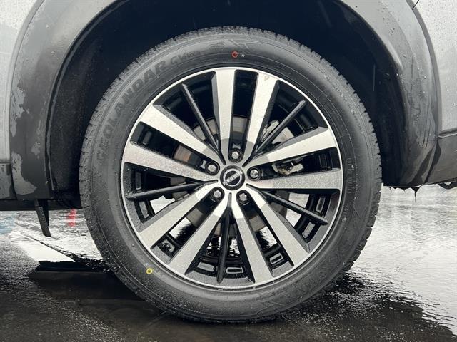 used 2023 Nissan Pathfinder car, priced at $31,995