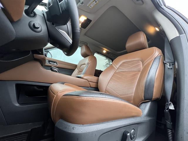 used 2023 Nissan Pathfinder car, priced at $31,995