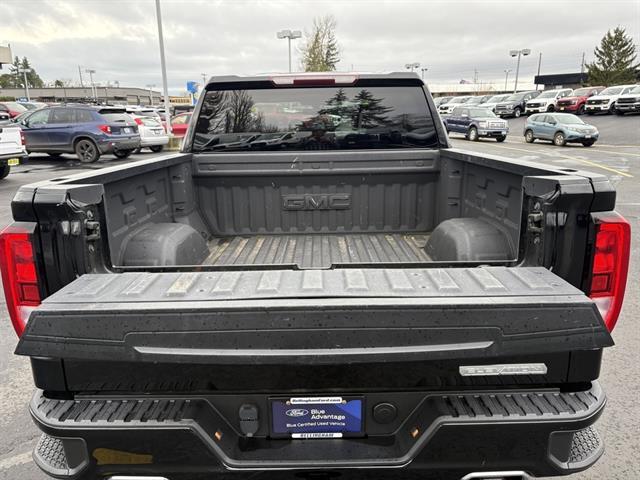 used 2022 GMC Sierra 1500 car, priced at $32,500