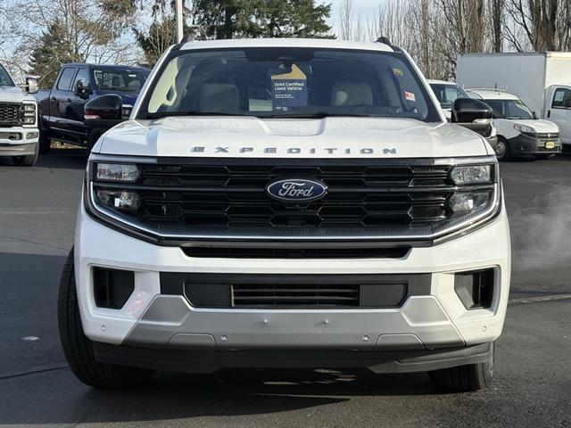 used 2025 Ford Expedition Max car, priced at $74,995