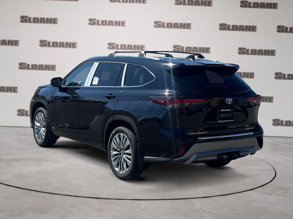 new 2026 Toyota Highlander Hybrid car, priced at $58,826