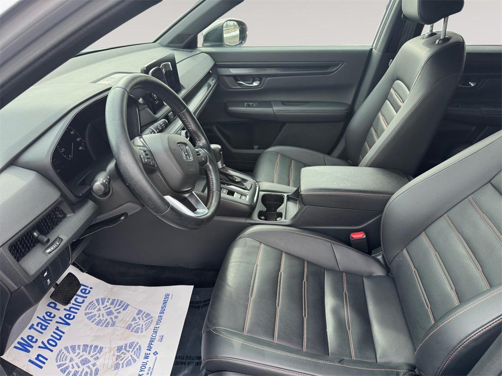 used 2025 Honda CR-V Hybrid car, priced at $29,889
