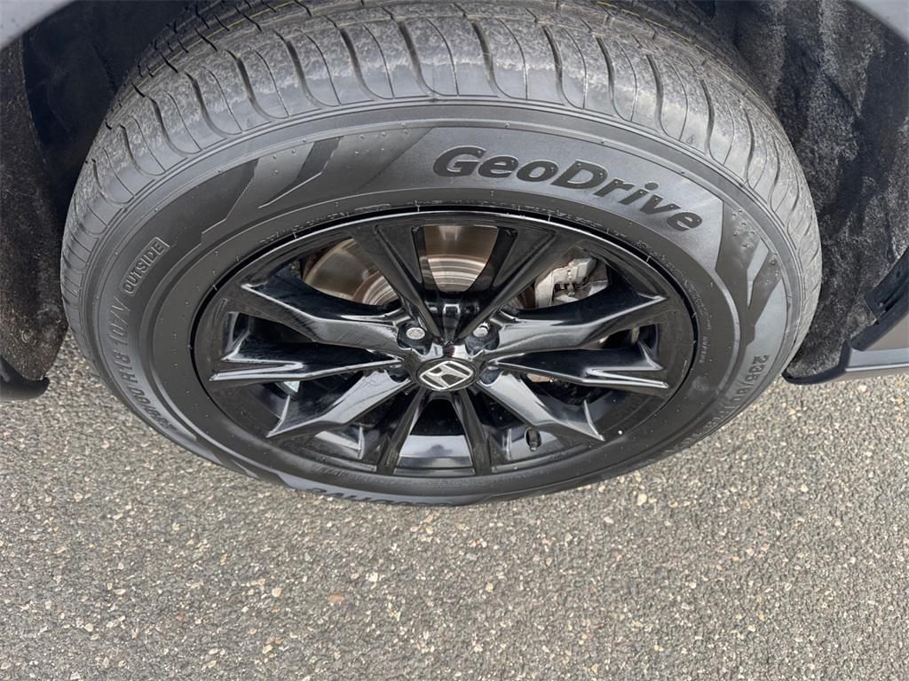 used 2025 Honda CR-V Hybrid car, priced at $29,889