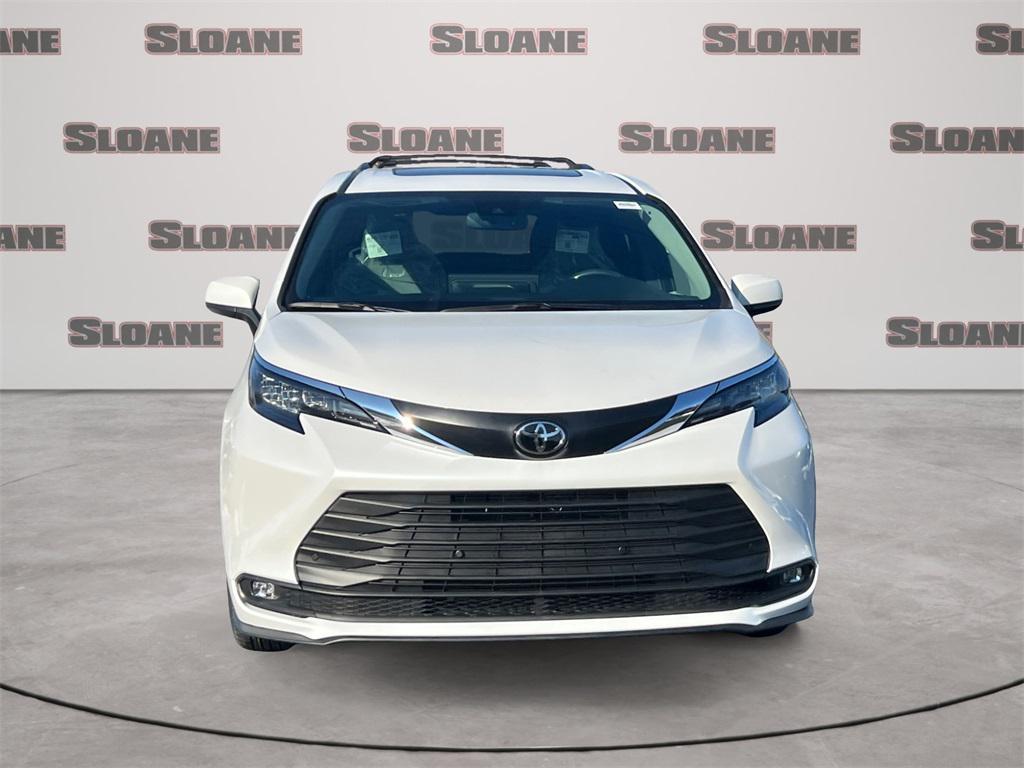 new 2026 Toyota Sienna car, priced at $49,739