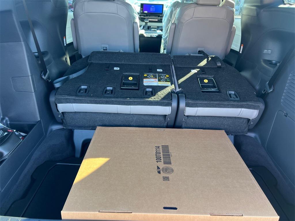new 2026 Toyota Sienna car, priced at $49,739