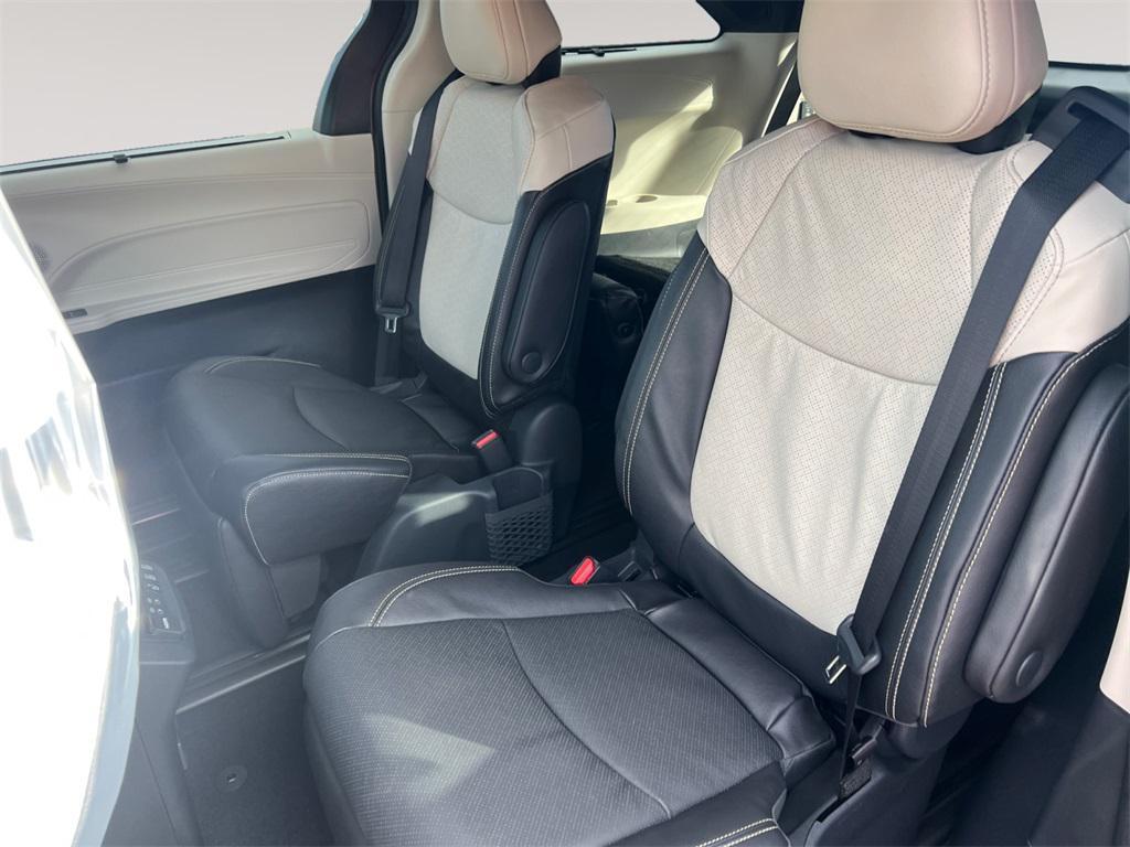 new 2026 Toyota Sienna car, priced at $62,733
