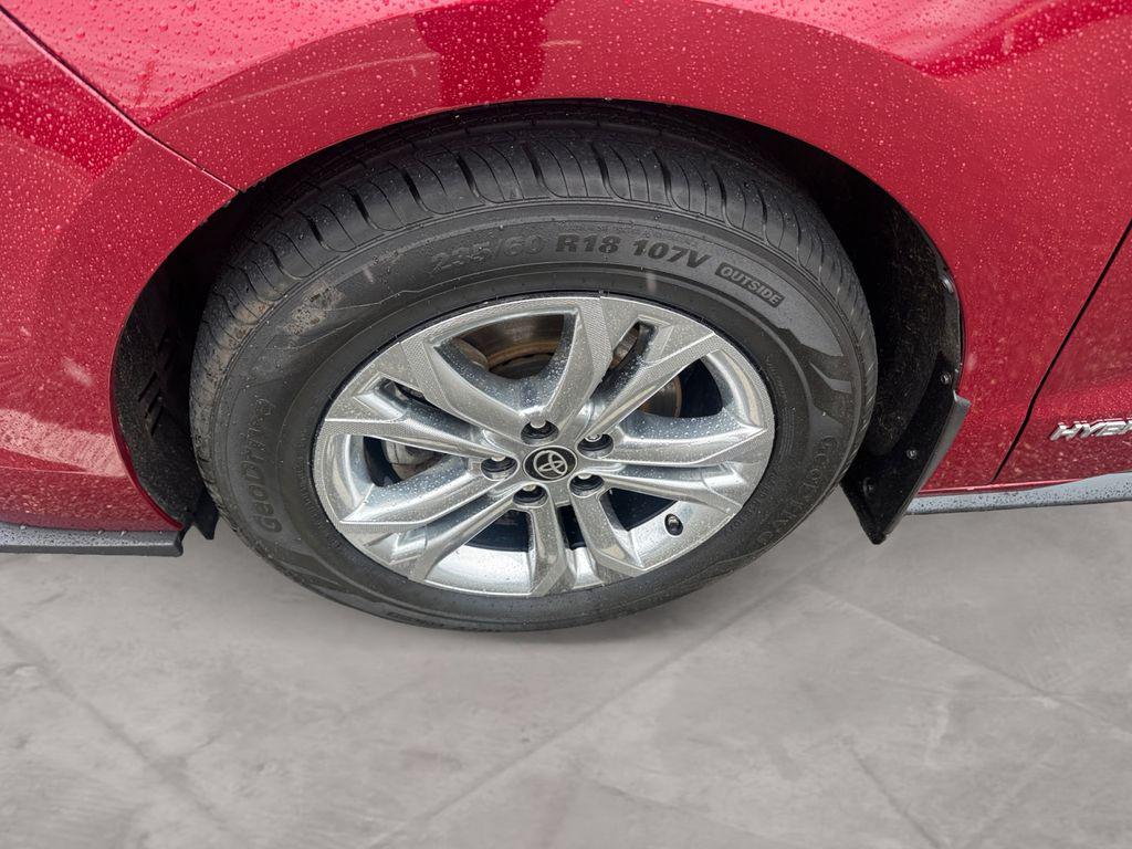 used 2021 Toyota Sienna car, priced at $33,302