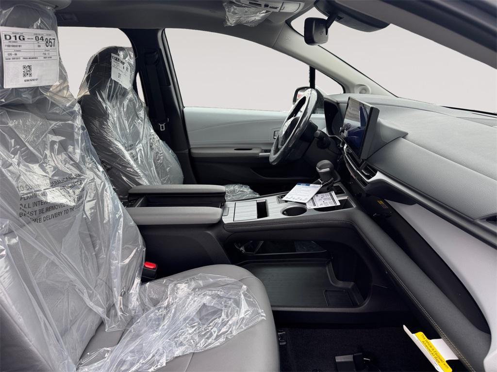 new 2026 Toyota Sienna car, priced at $52,310