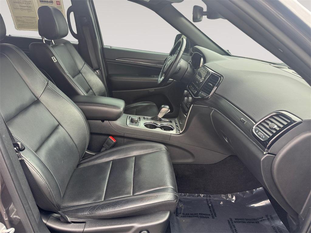 used 2021 Jeep Grand Cherokee car, priced at $27,799