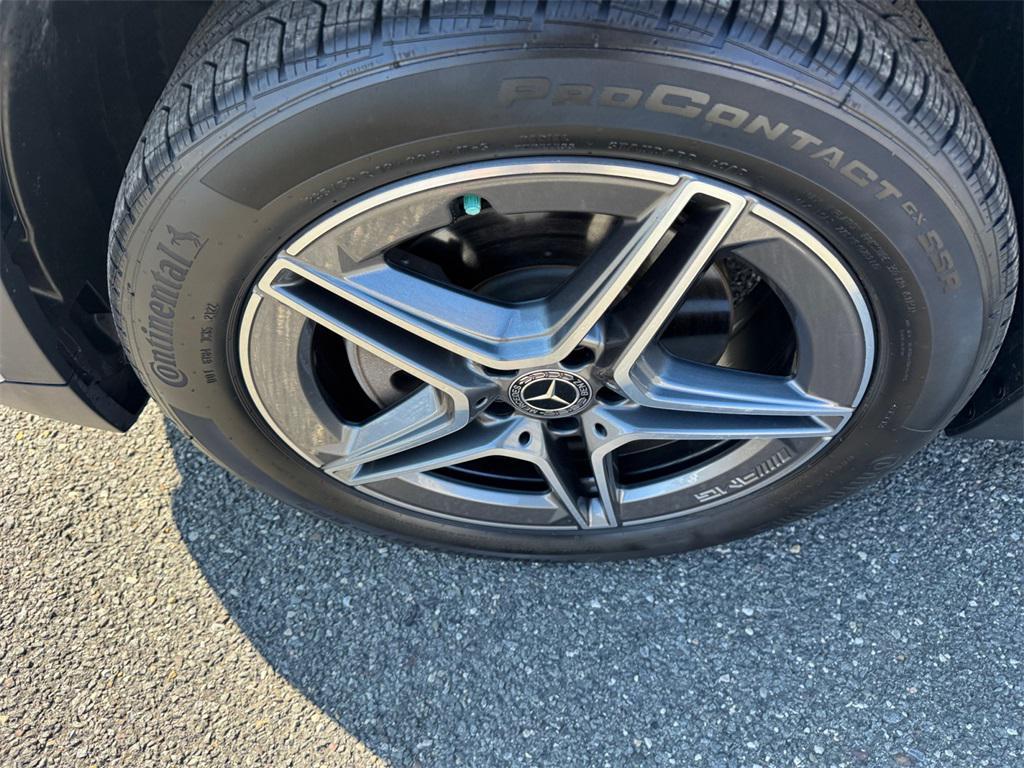 used 2022 Mercedes-Benz GLA 250 car, priced at $28,372