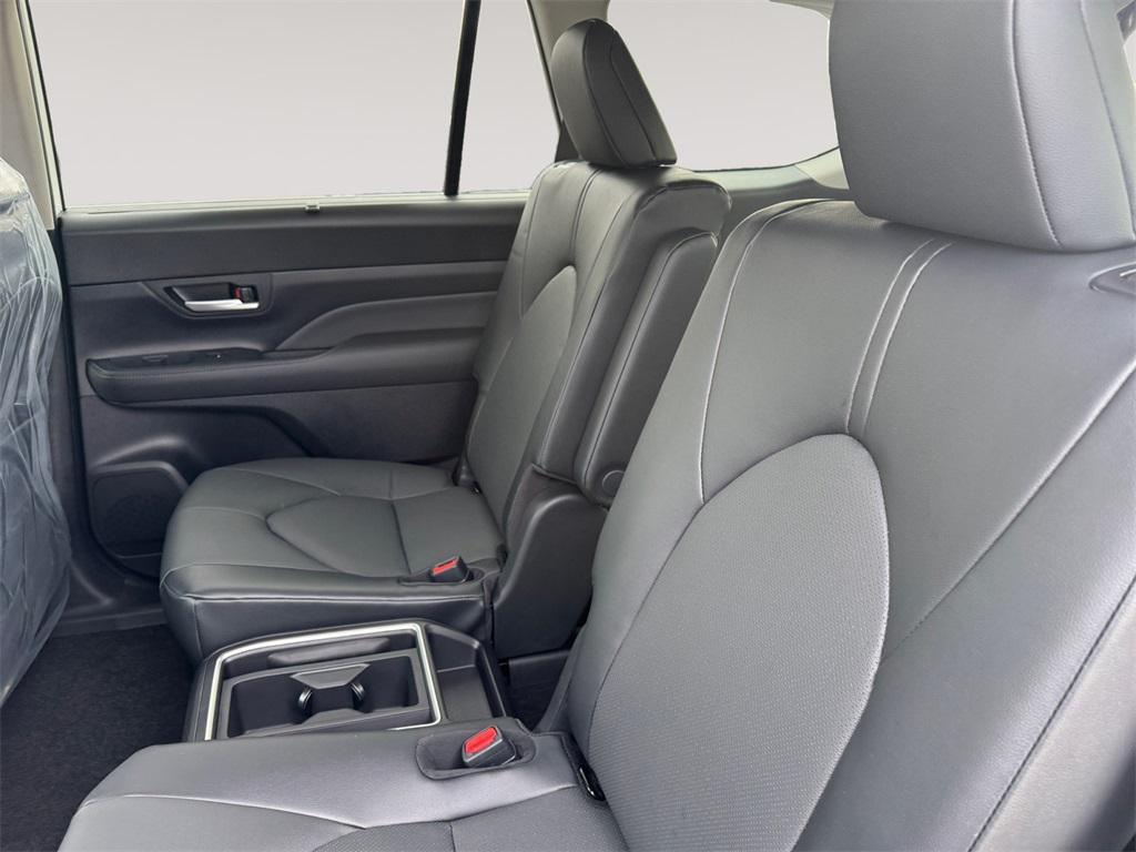 new 2026 Toyota Grand Highlander car, priced at $49,318