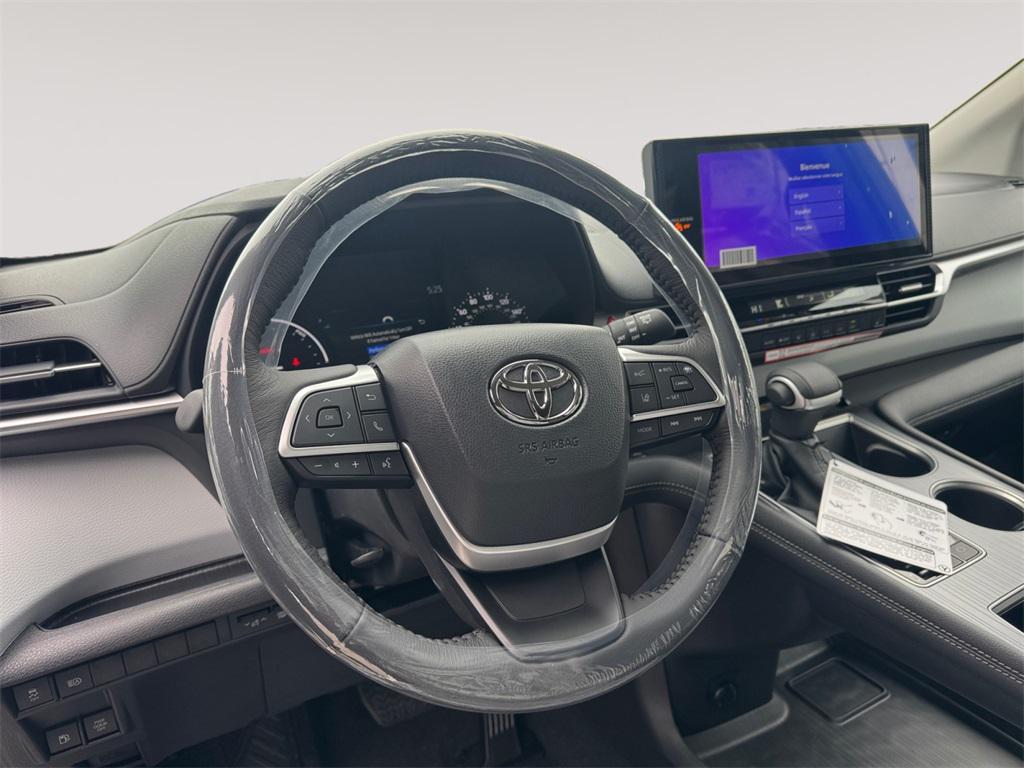 new 2026 Toyota Sienna car, priced at $48,160