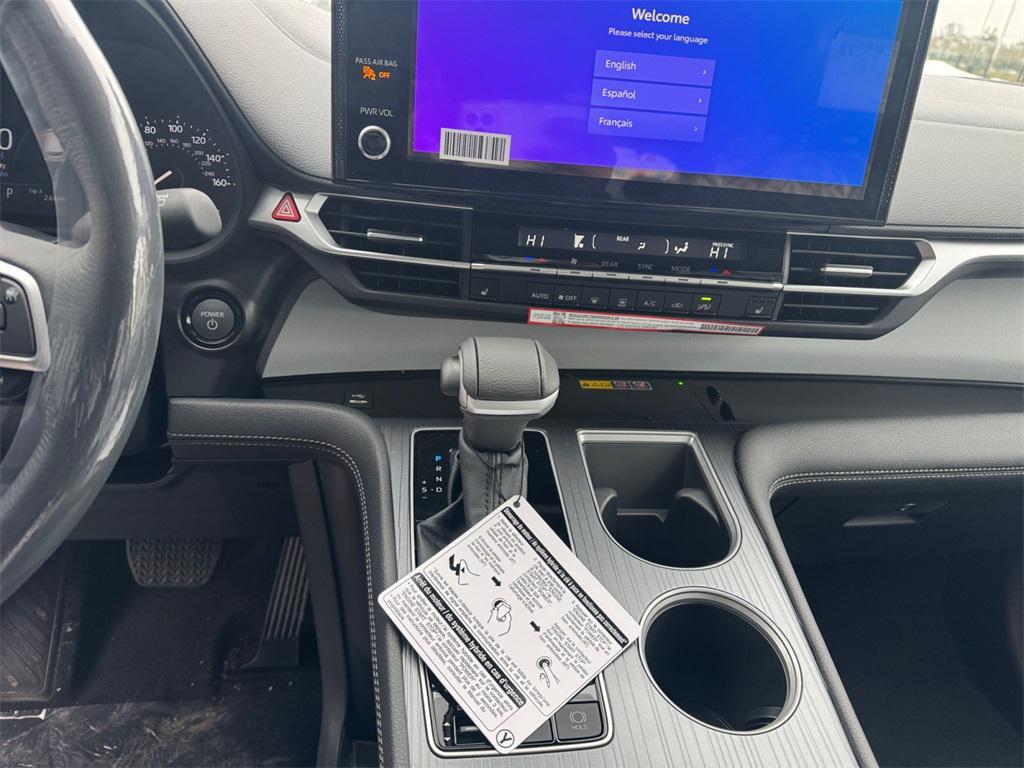 new 2026 Toyota Sienna car, priced at $48,160