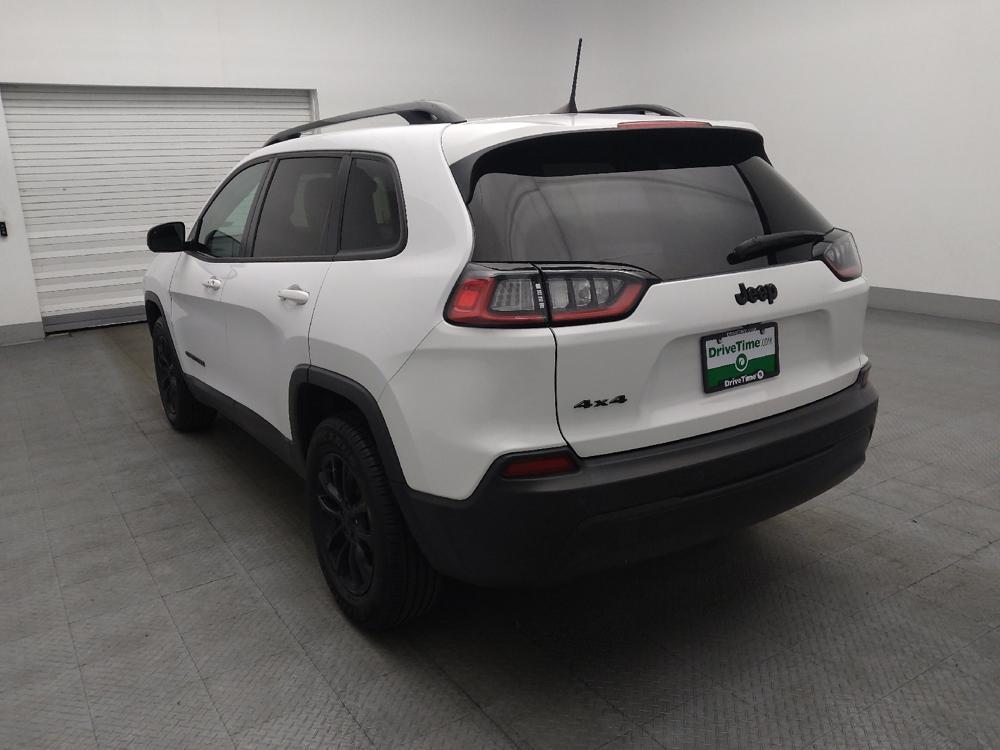 used 2023 Jeep Cherokee car, priced at $23,195