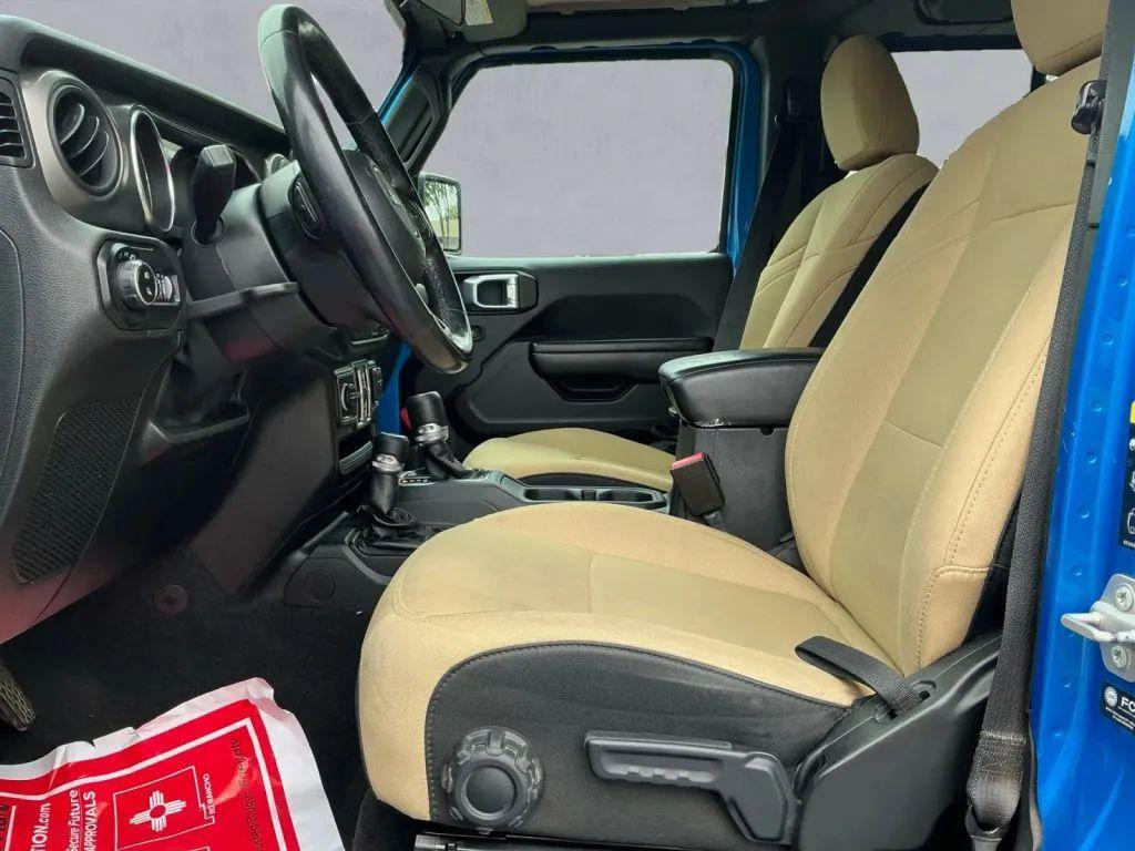 used 2021 Jeep Gladiator car, priced at $28,984