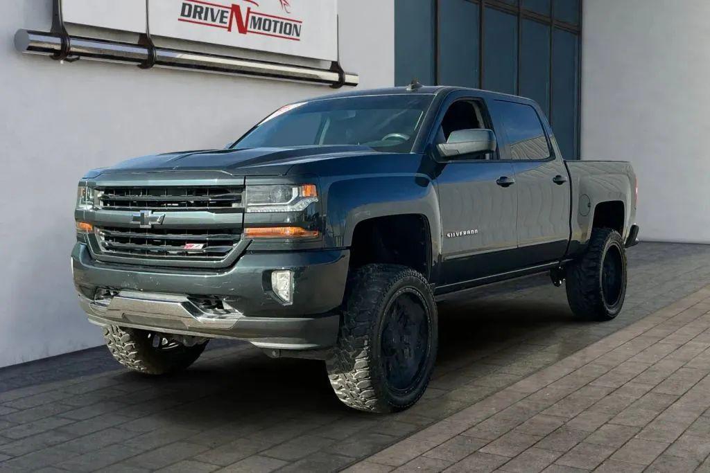used 2018 Chevrolet Silverado 1500 car, priced at $32,984