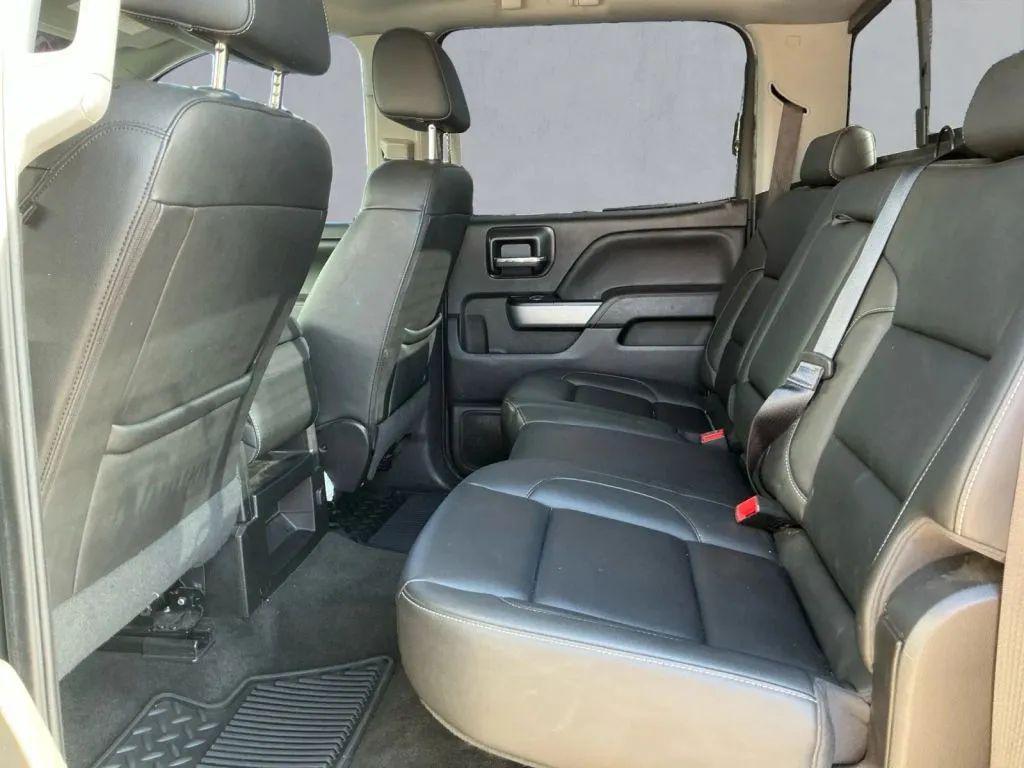 used 2018 Chevrolet Silverado 1500 car, priced at $32,984