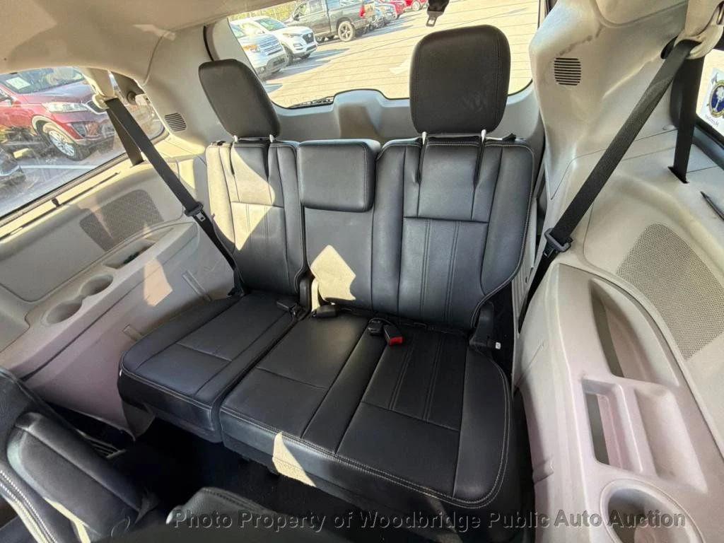 used 2014 Chrysler Town & Country car, priced at $4,450