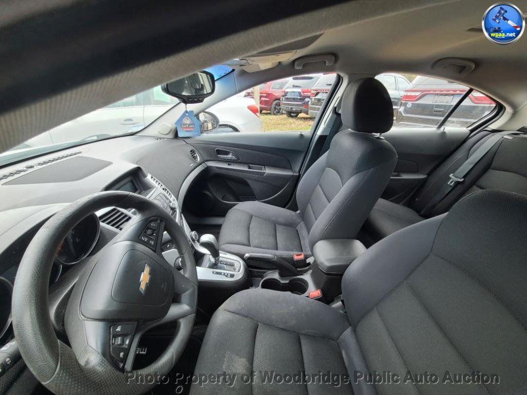 used 2016 Chevrolet Cruze Limited car, priced at $5,450