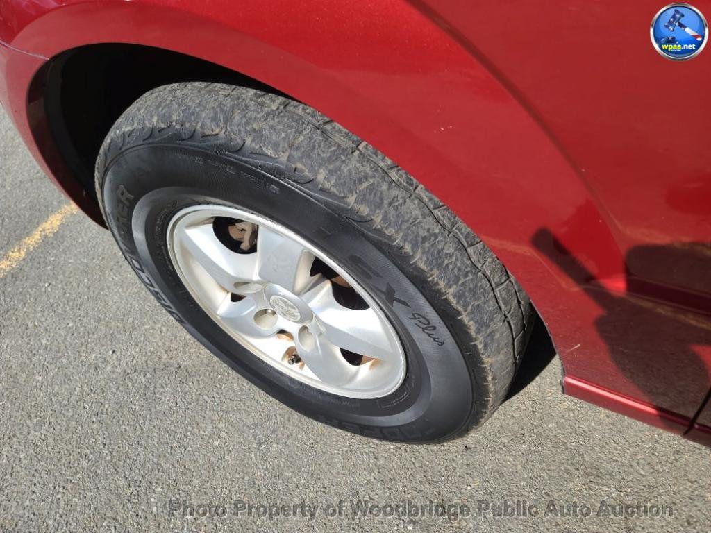 used 2008 Kia Sorento car, priced at $2,950