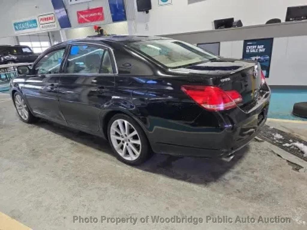 used 2005 Toyota Avalon car, priced at $4,450