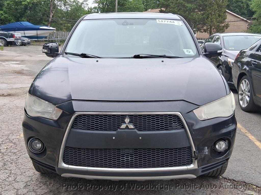 used 2010 Mitsubishi Outlander car, priced at $4,450