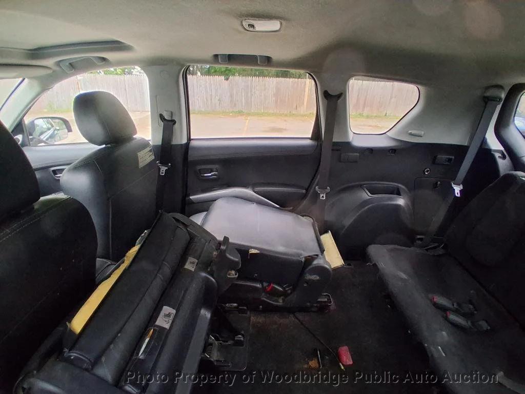 used 2010 Mitsubishi Outlander car, priced at $4,450