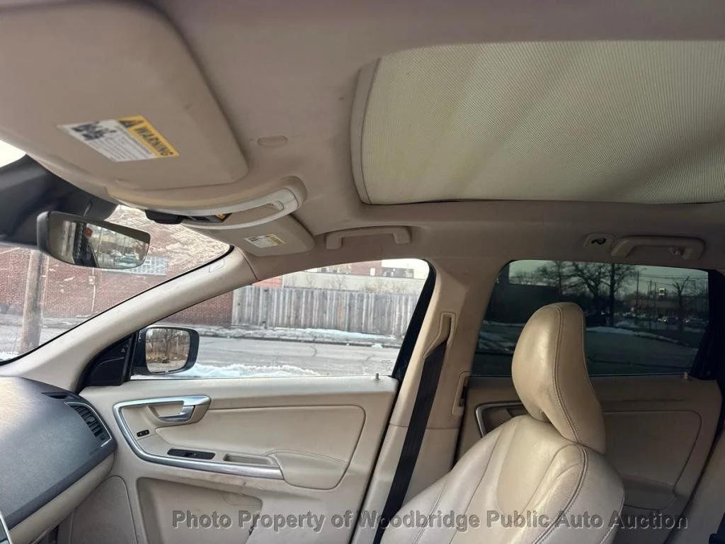 used 2015 Volvo XC60 car, priced at $7,950