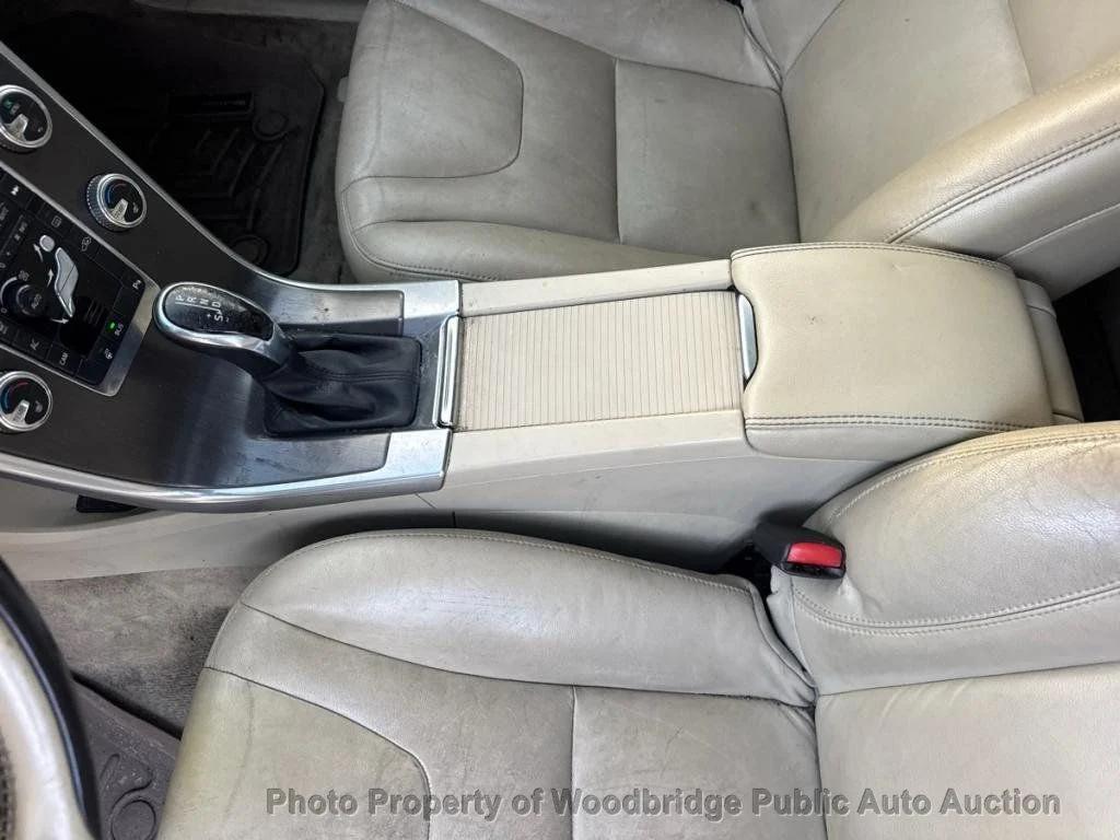 used 2015 Volvo XC60 car, priced at $7,950