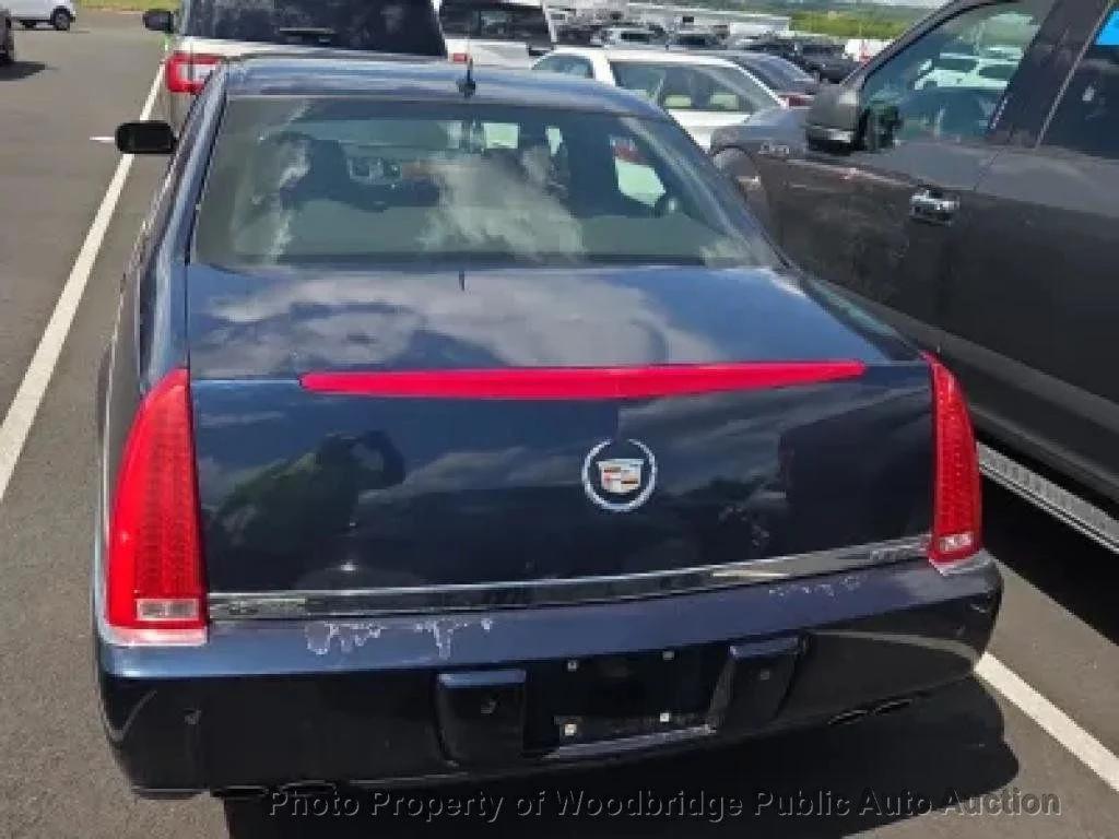 used 2006 Cadillac DTS car, priced at $2,950