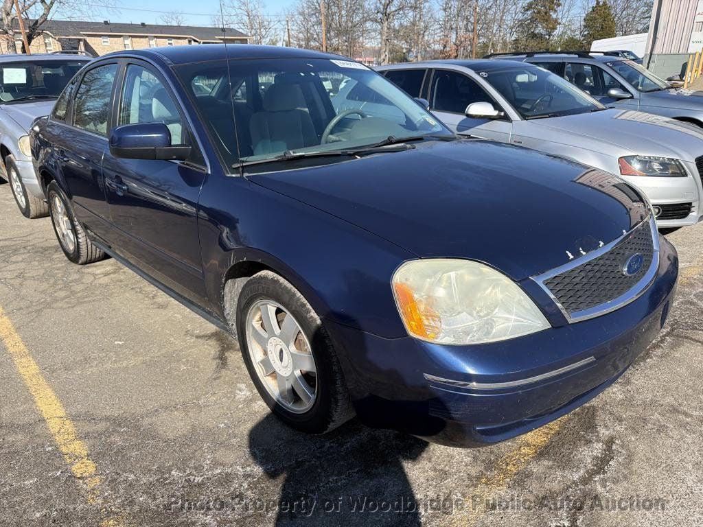 used 2005 Ford Five Hundred car, priced at $2,250